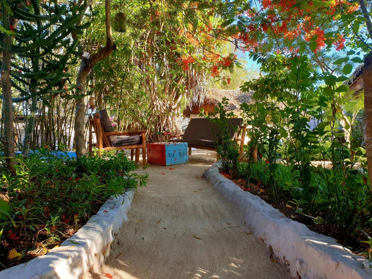 Fontaine Garden Village Bwejuu Exterior photo